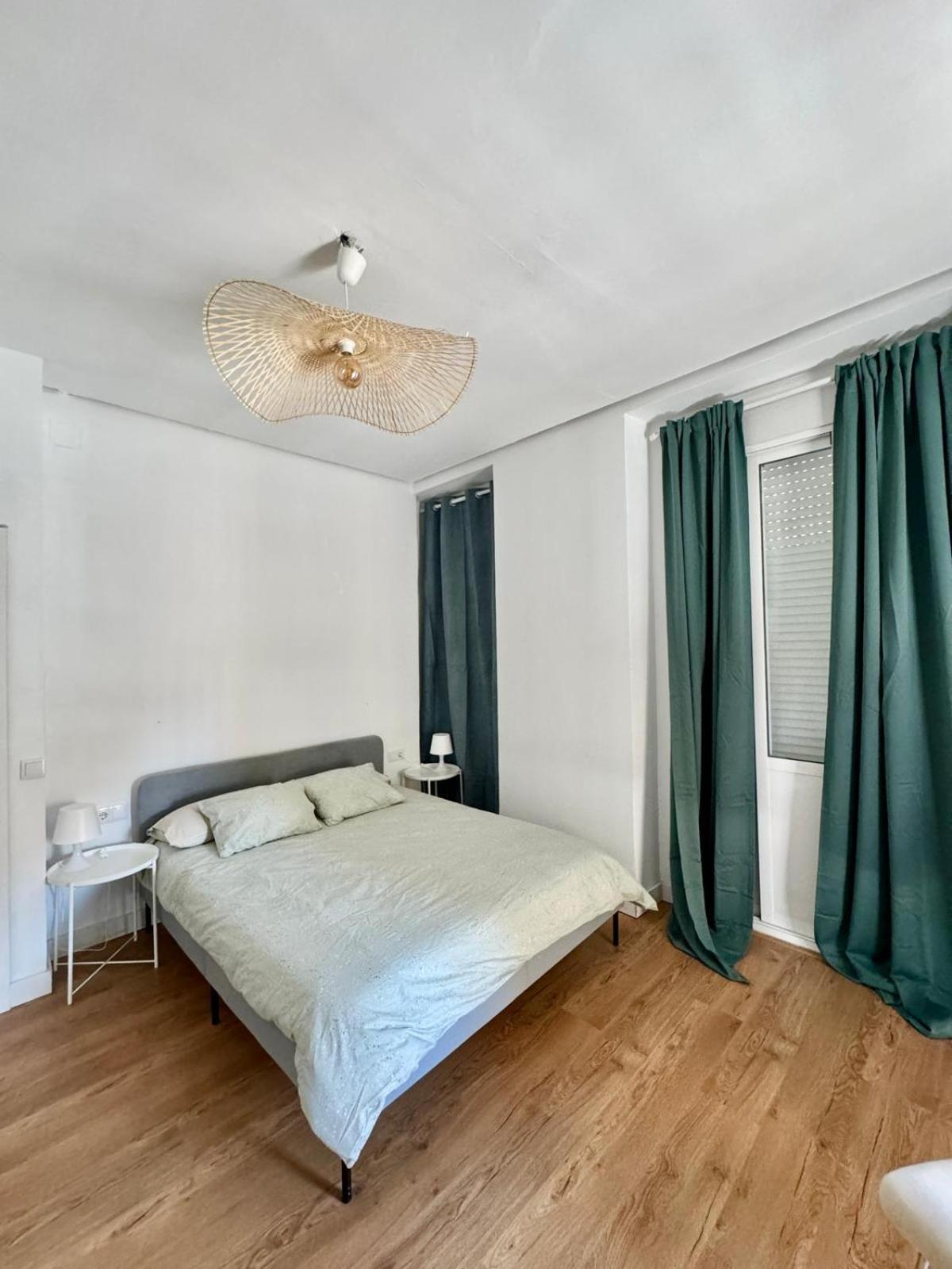 ולנסיה Vlc Center 4 Room Apartment מראה חיצוני תמונה
