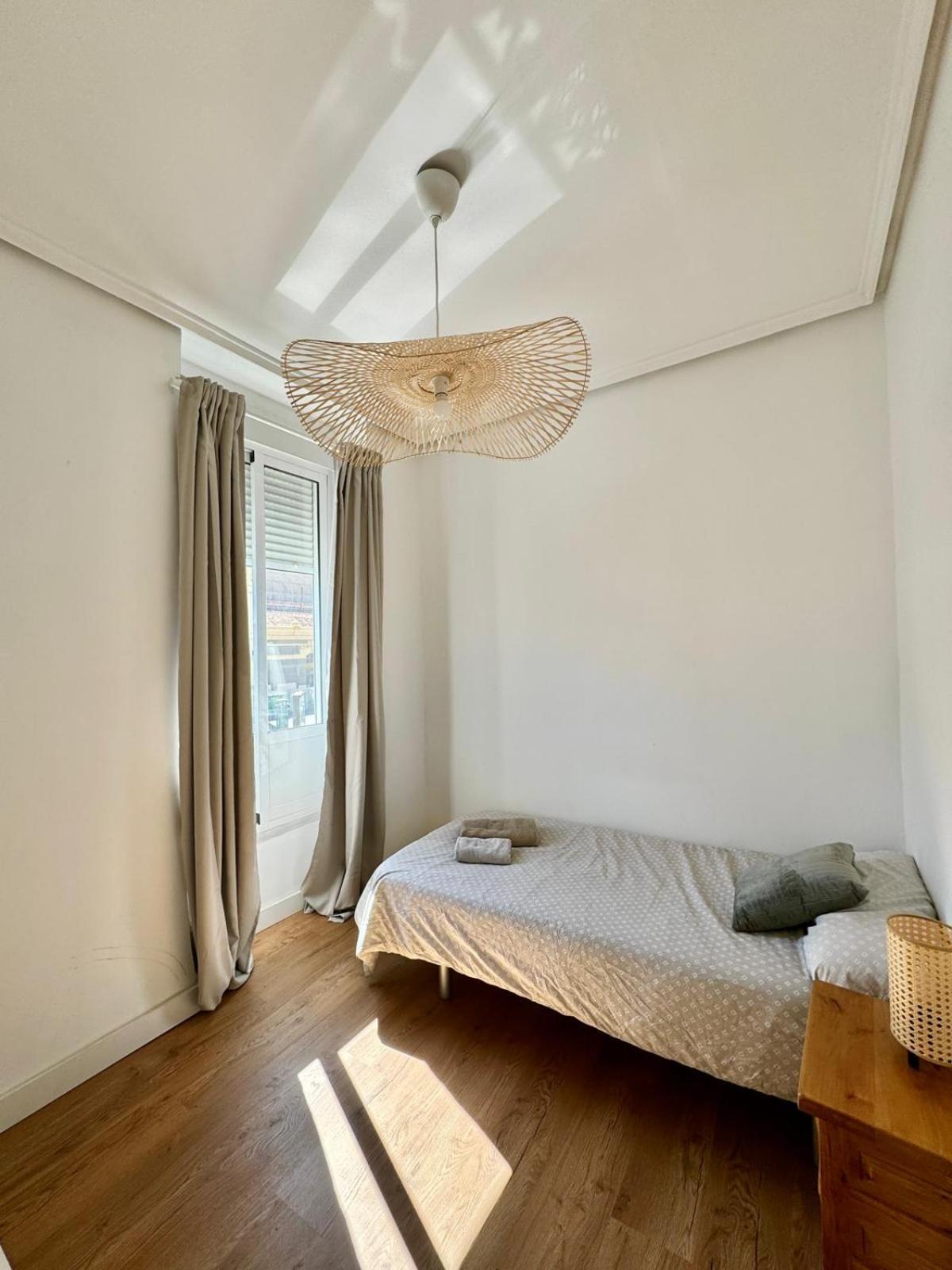 ולנסיה Vlc Center 4 Room Apartment מראה חיצוני תמונה